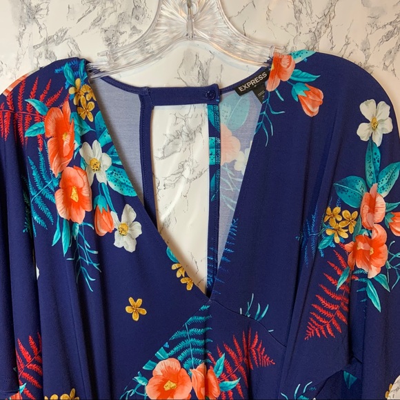 NWT Express Kimono Romper Blue Floral Palm Leaf M - Picture 5 of 7
